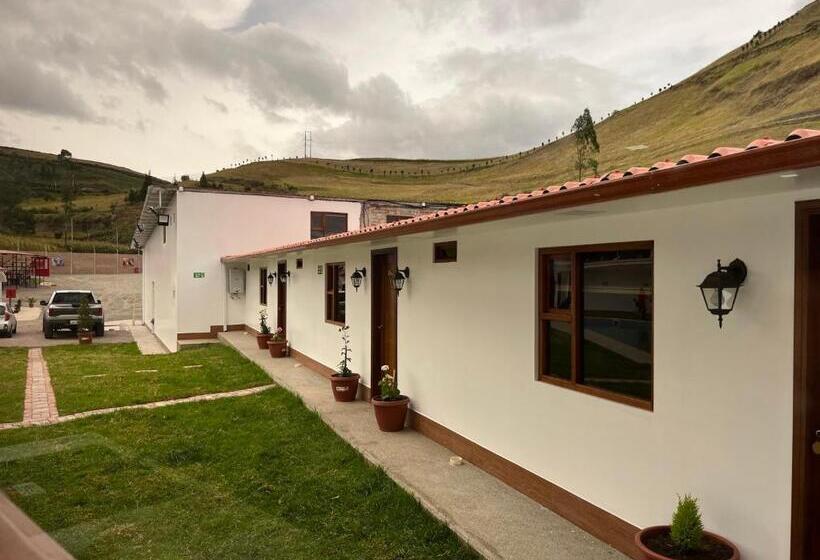 חדר סטנדרט לארבעה, San Martin Resort