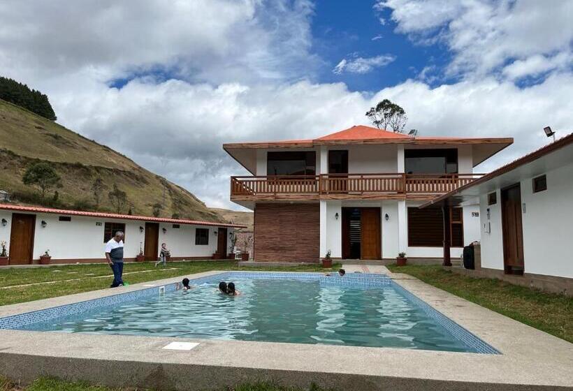 Номер Deluxe с Балконом, San Martin Resort
