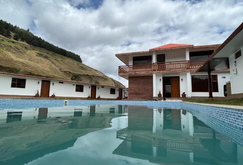 חדר דלוקס עם מרפסת, San Martin Resort