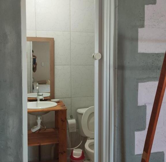 이코노미 쿼드러플룸(공용 화장실), Seomarujo Rent A Room Morro Branco