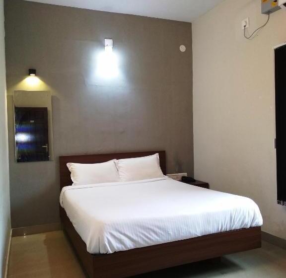 스탠다드 룸, Aspire Maradu