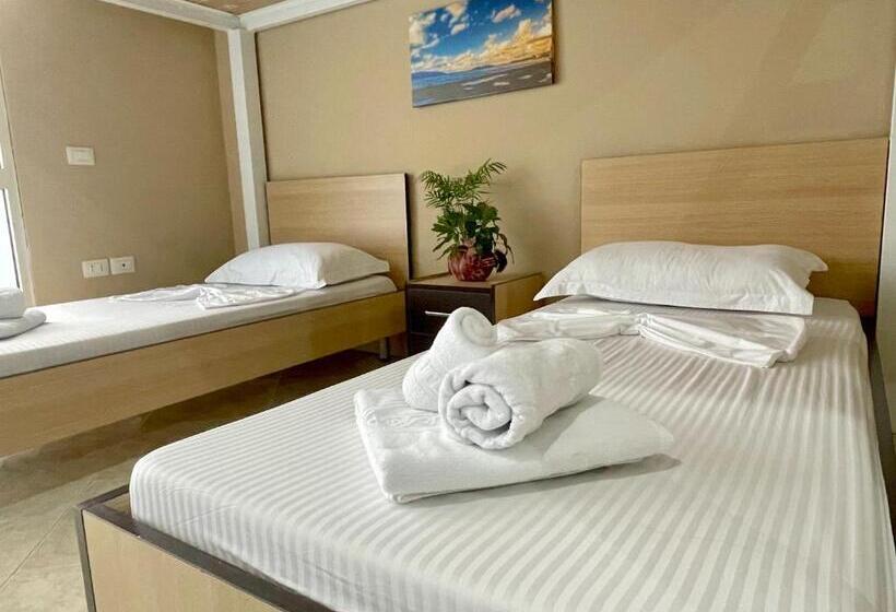 استودیوی استاندارد, Lungomare Studio Apartment