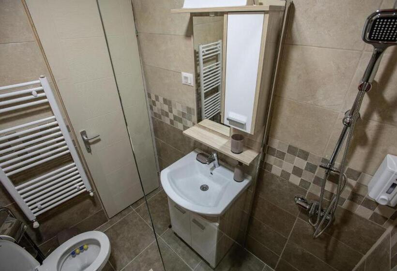 اتاق پریمیوم چهارنفره, Apartmani Sp Jovanovic