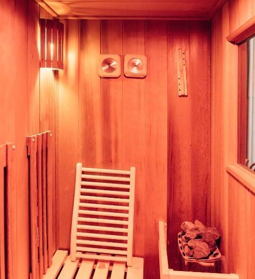 اتاق استاندارد, Comenstay Brussels