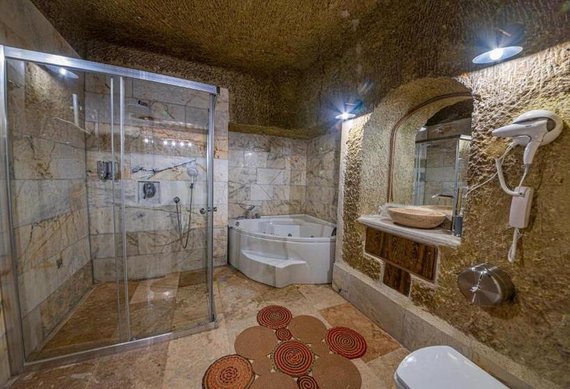 Люкс Повышенной Комфортности, Belenus Cave House