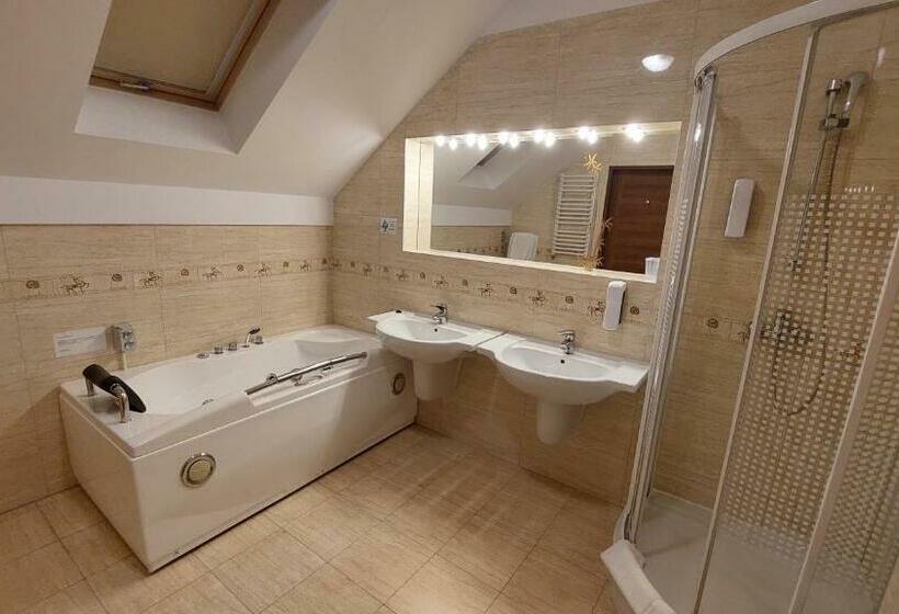 Apartamento 1 Dormitório, Salamandra