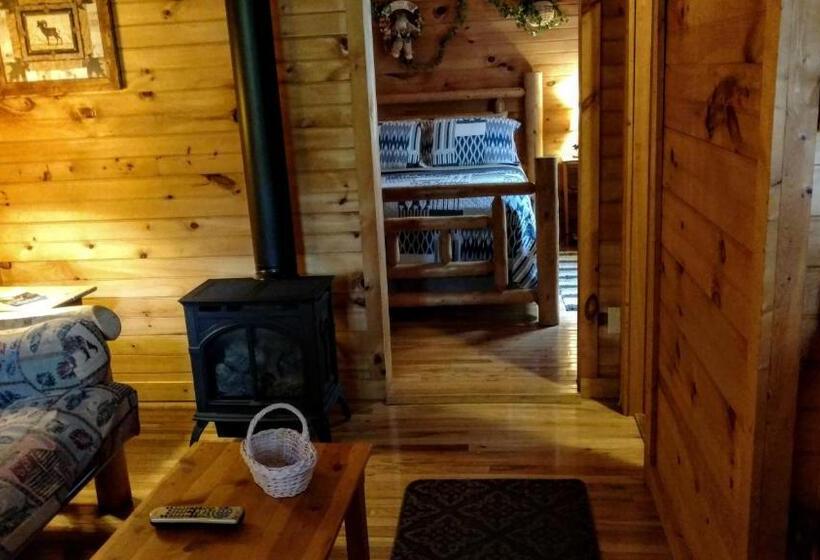 Family Suite, Valle Crucis Farm