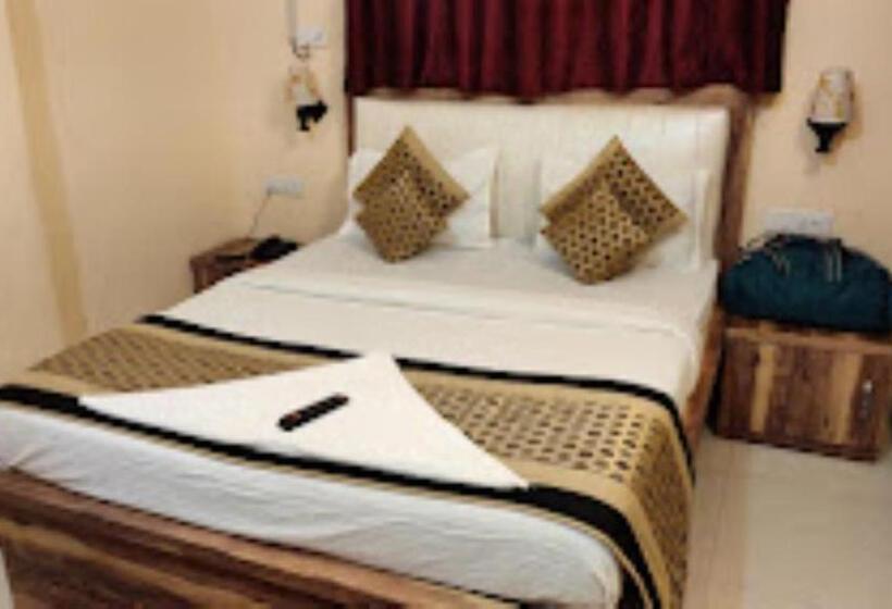 Номер Deluxe, Kings Banaras , Varanasi
