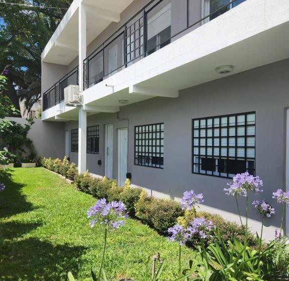 三人经典房间, Maktub Departamentos Y Habitaciones