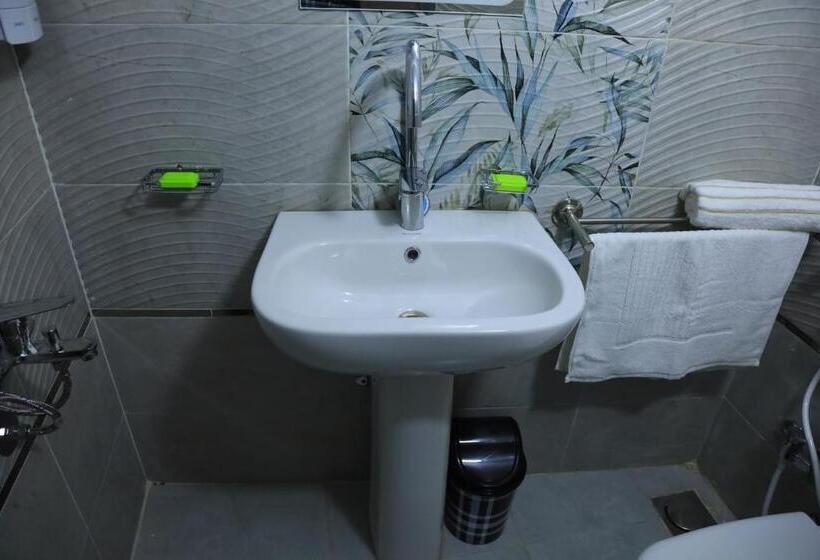 اتاق استاندارد با چشم‌انداز دریا, Crystala Guest House
