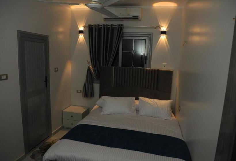 اتاق استاندارد با چشم‌انداز دریا, Crystala Guest House