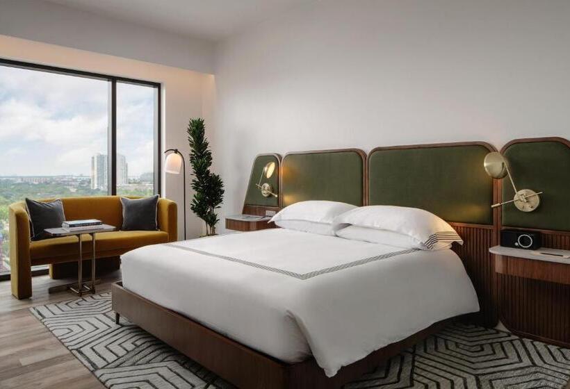 带大床的标准间, Thompson Houston, By Hyatt