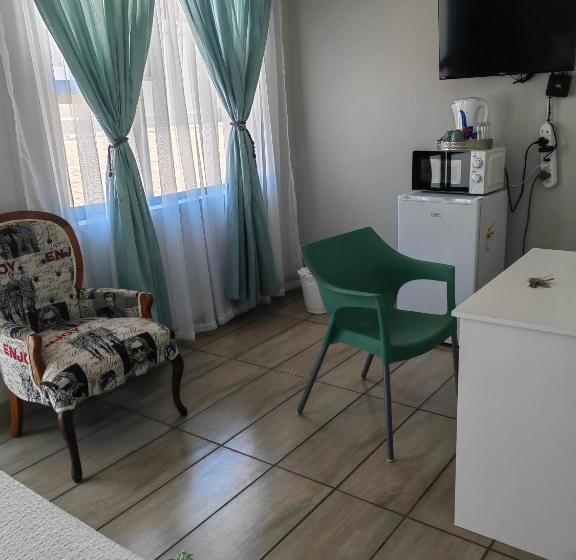Номер Deluxe, Back Of The Moon Guesthouse