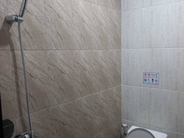 Номер Стандарт, Barada Poris