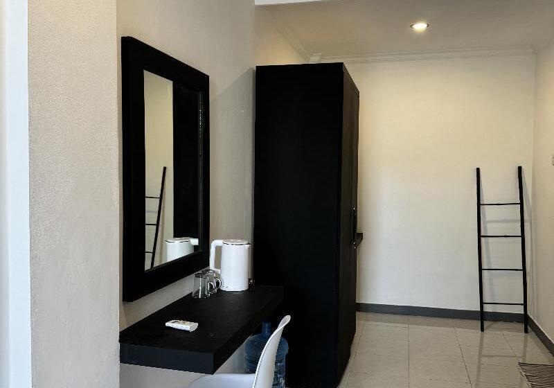 Quarto Estandar, Pondok Sentana Guest House