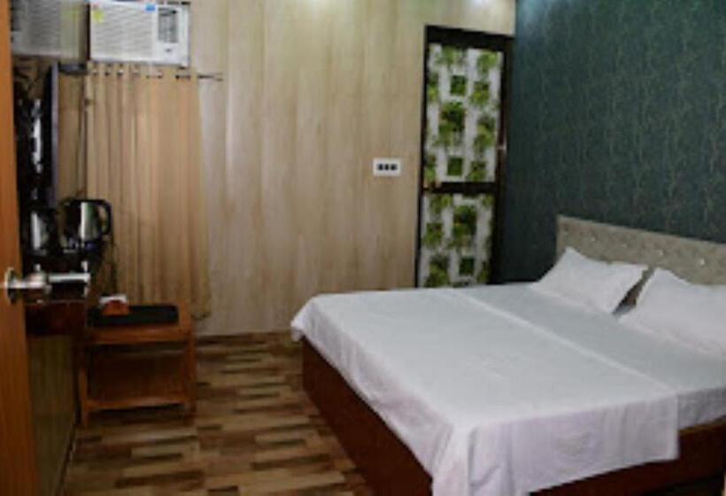 Standardrum, Renu Paradise , Ayodhya
