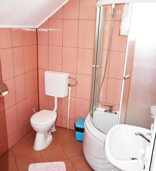 Номер Стандарт Трехместный, Casa ștefănuț