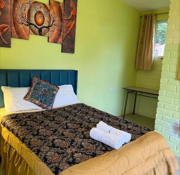 اتاق استاندارد با چشم‌انداز کوهستان, Habitación Privada Con Terraza Panorámica, Cocina, Parqueadero