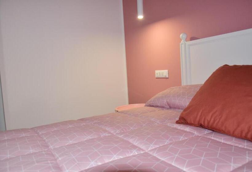 اتاق استاندارد, Molo  93   Roomsandsea