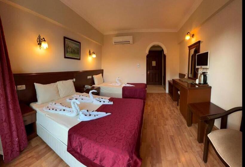 Номер Стандарт с Балконом, Astoria Park Hotel & Spa All Inclusive