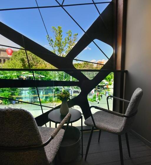 스탠다드 발코니 스튜디오, London Hotel Yerevan
