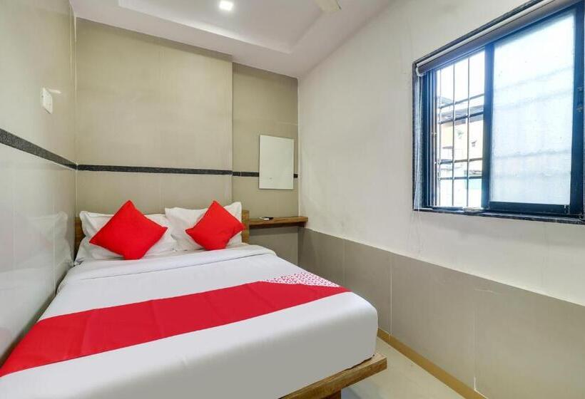 Номер Стандарт, Oyo Flagship Sri Lodge