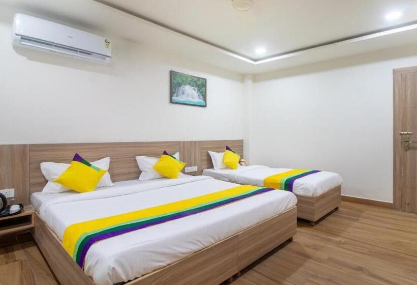 豪华房间, Itsy Hotels Krishna Residency, Govardhan Chauraha