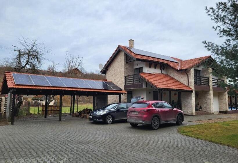 Дом 1 Спальня, Pensiunea Crenguța Fermecată