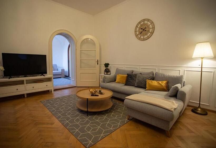 Апартаменты 1 Спальня, Resort červený Dvůr