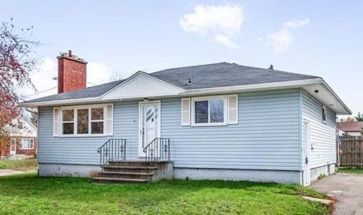 Номер Стандарт Совместная Ванная, The Resurgo Room   5 Min Walk To Moncton Hospital