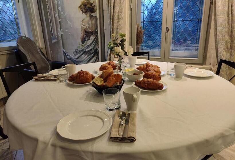 ガーデンビュースタンダードルーム, Maison D Hôtes Prince Face Au Château Du Clos Luce