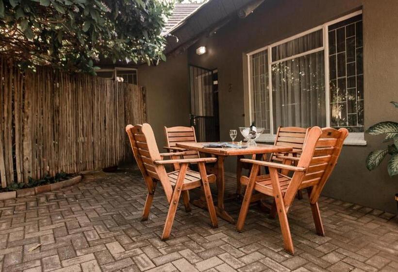 패밀리 룸, Selati 103 Guest Cottages