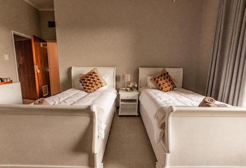 Quarto Quádruplo Deluxe, Selati 103 Guest Cottages