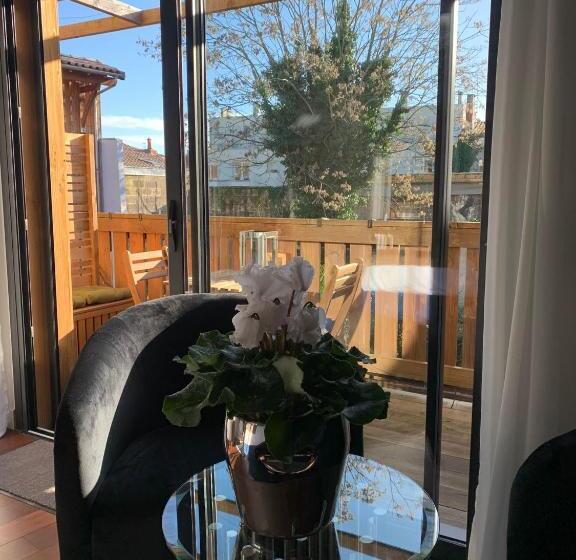 Номер Deluxe Кровать Кинг, La Cabane D Ambroise