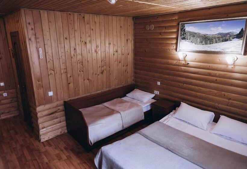 Quarto Triplo Estandar, новий