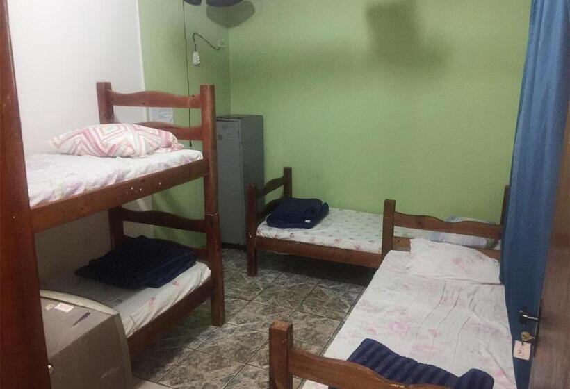 הכלכלה חדר לארבעה עם מקלחת משותפת, Atlantic Hotel   Campo Grande