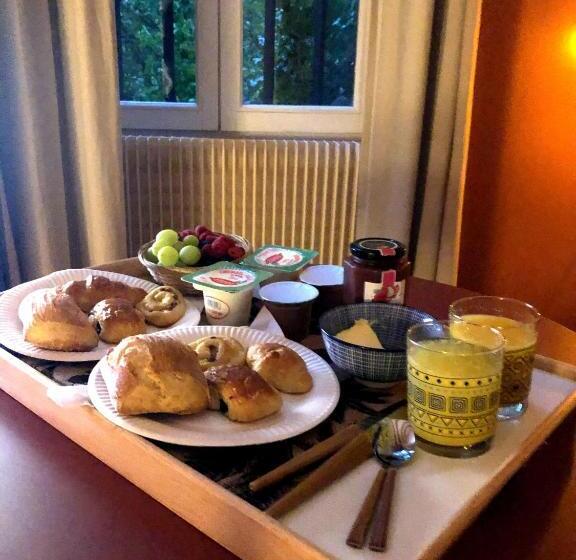 Люкс Вид на Сад, B&b Des Marcs D Or
