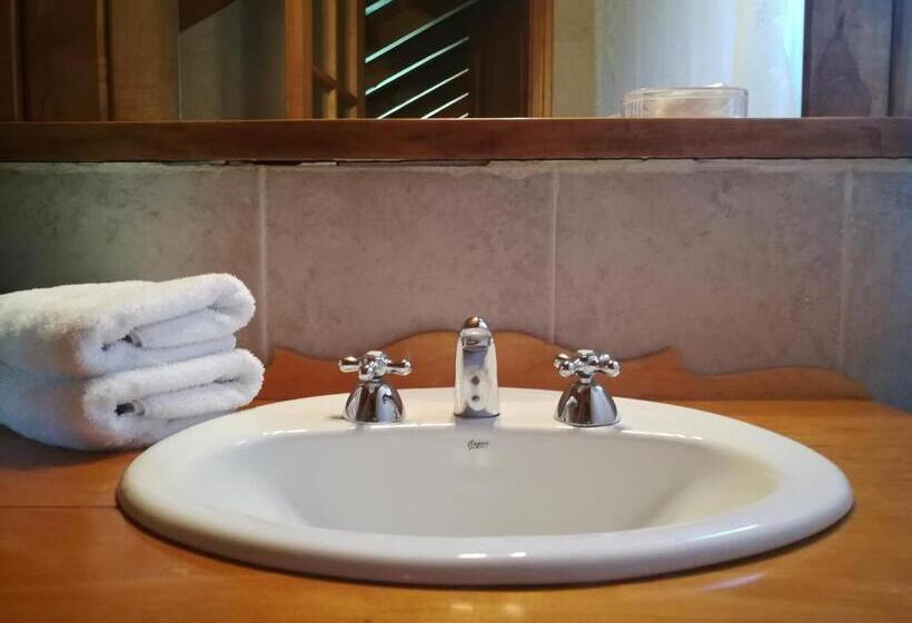 3 Bedroom House, Cabañas La Encantada