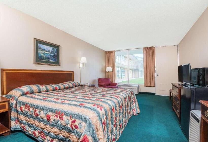 Стандартный Номер Кровать Кинг, Knights Inn Wabash