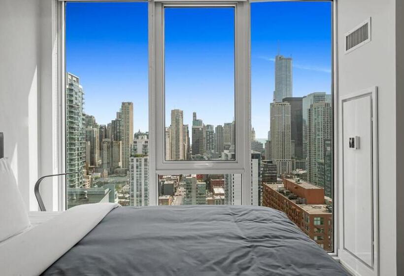 Suite 2 Quartos, Level Chicago River North