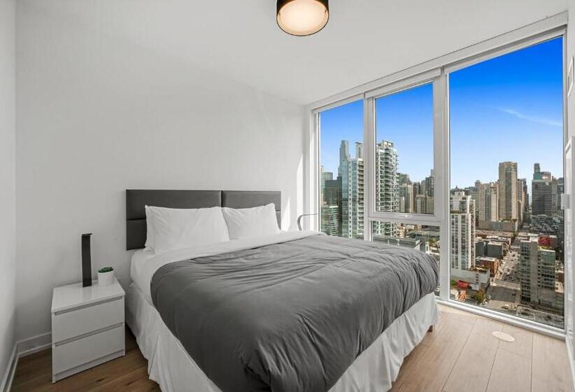 Suite 2 Quartos, Level Chicago River North