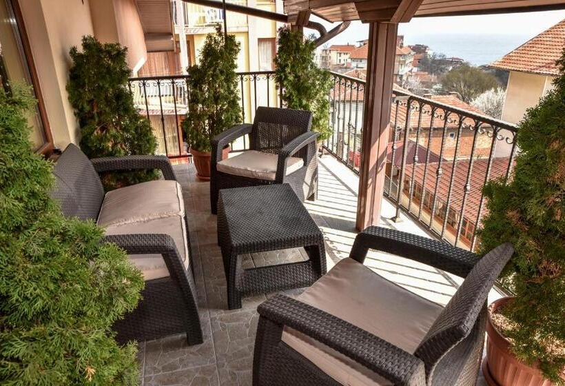 Апартаменты 1 Спальня с Террасой, Dimitur Jekov Guest House