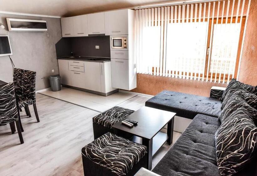 Апартаменты 1 Спальня с Террасой, Dimitur Jekov Guest House