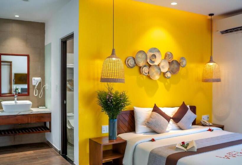 Superior Room, December Oasis Hoi An Villa