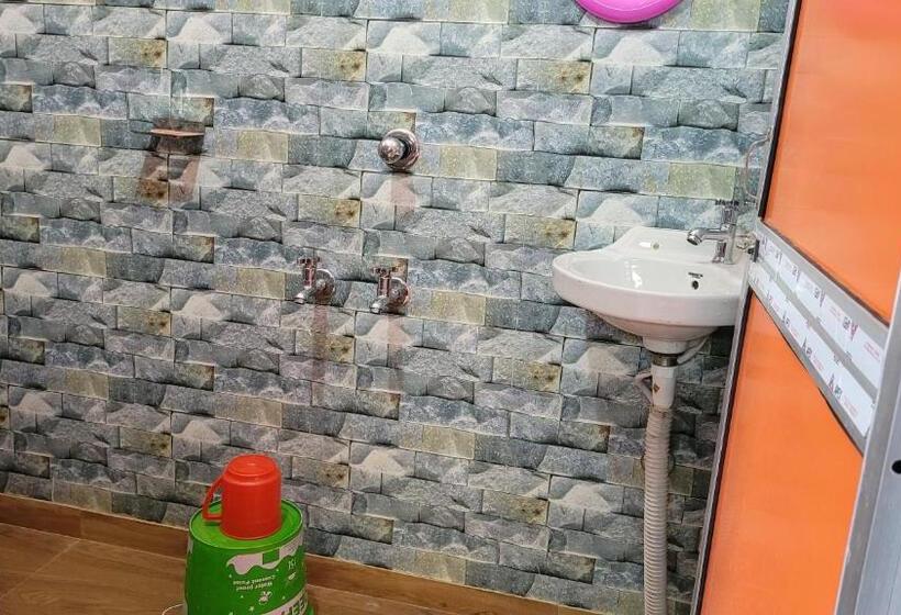 Номер Стандарт, Staymaker Rajdeep Guest House