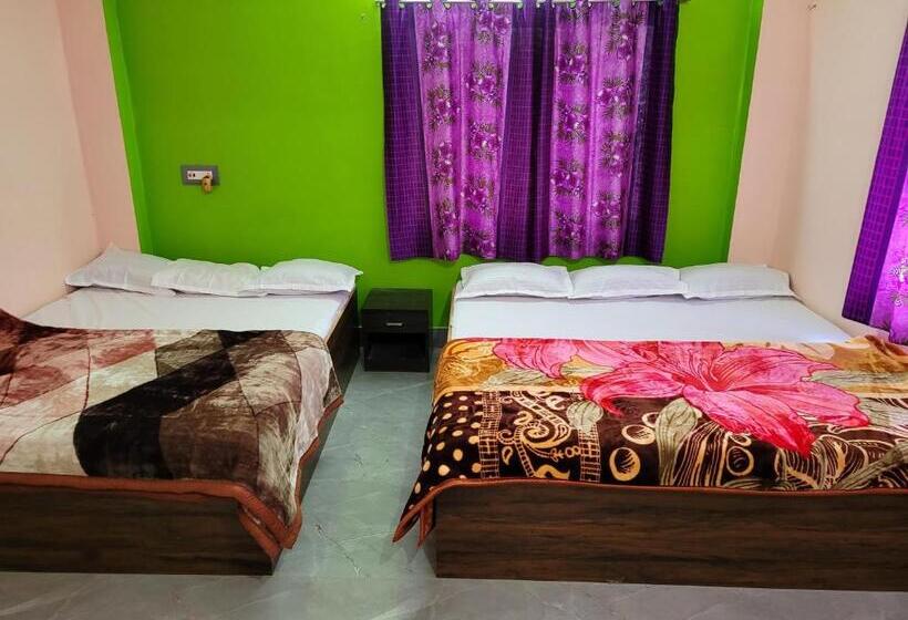 Номер Deluxe, Staymaker Rajdeep Guest House