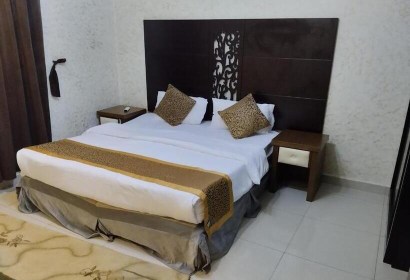 Apartamento 2 Dormitórios, فندق لؤلؤة جده