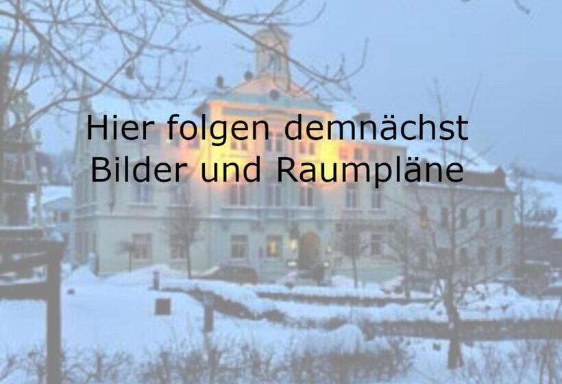 Апартаменты 1 Спальня с Балконом, Rathaus