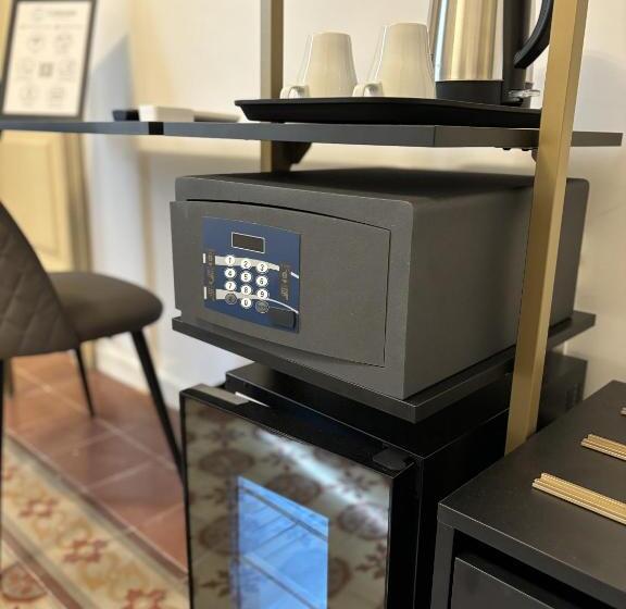 اتاق استاندارد چهار تخته, Celeste Rooms Bed And Breakfast