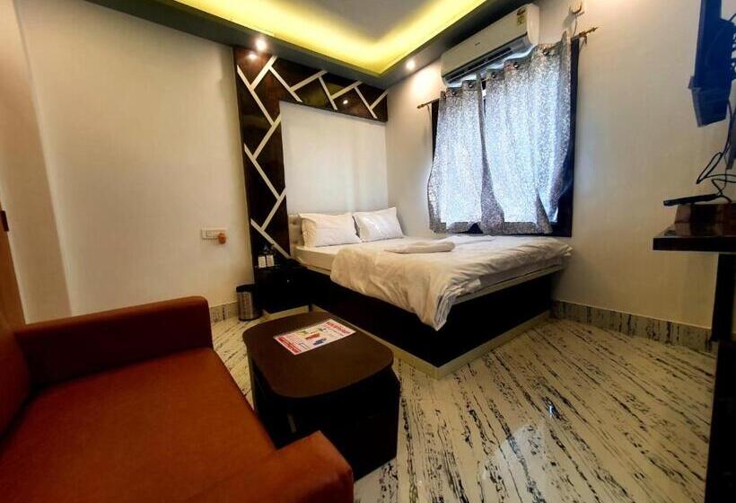 اتاق استاندارد با چشم‌انداز استخر, Matri Resort